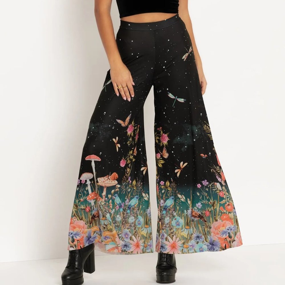 BNWT M Blackmilk LIMITED SOLD OUT Fairytale Floral Palazzo Pants
